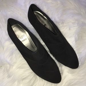 Impo Stretch Ankle Boots..